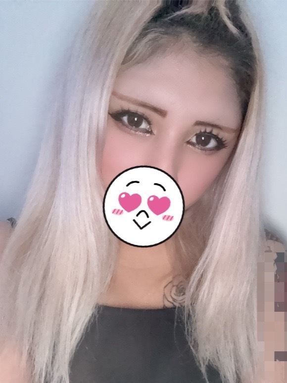 カオリの写真1枚目